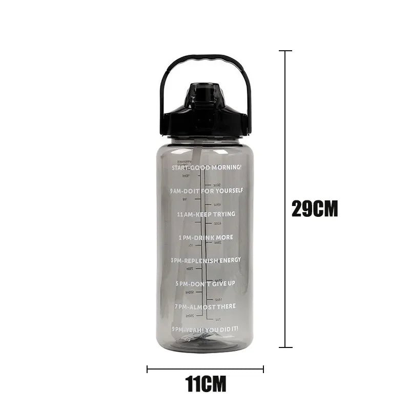 2L Große Wasserflasche Tragbare Kunststoff Stroh Reise Flasche Sport Fitness Tasse Hohe Wert Große Tasse Erwachsene Universal Wasser Flasche